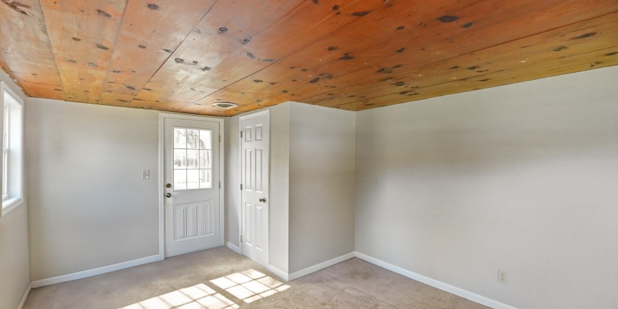 4987 Aqua Isle Road, Nashville, Indiana 47448-8866,MLS,202542272