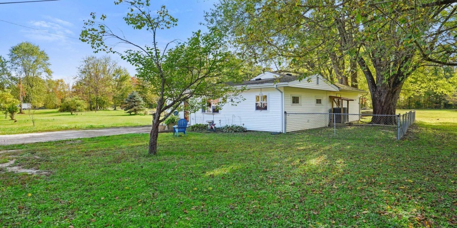 4987 Aqua Isle Road, Nashville, Indiana 47448-8866,MLS,202542272