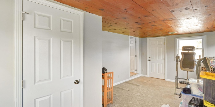 4987 Aqua Isle Road, Nashville, Indiana 47448-8866,MLS,202542272