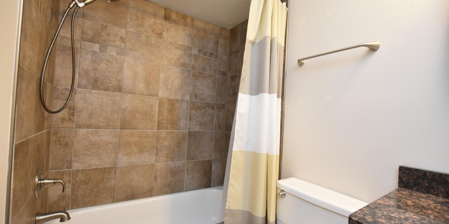 9136 S Greenridge Lane, Bloomington, Indiana 47401,MLS,202542332