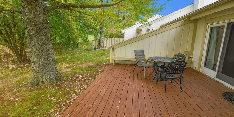9136 S Greenridge Lane, Bloomington, Indiana 47401,MLS,202542332
