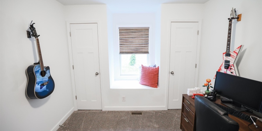 8917 N Old SR 37 Road, Bloomington, Indiana 47408,MLS,202542336