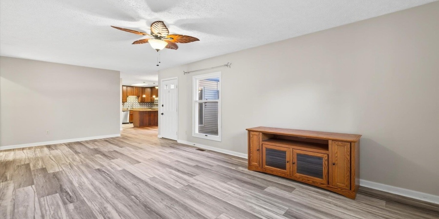 1157 E Commons Drive, Bloomington, Indiana 47401-8736,MLS,202542362