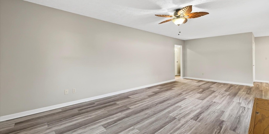1157 E Commons Drive, Bloomington, Indiana 47401-8736,MLS,202542362