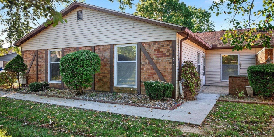 1157 E Commons Drive, Bloomington, Indiana 47401-8736,MLS,202542362