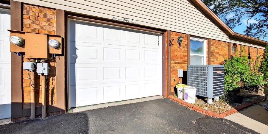 1157 E Commons Drive, Bloomington, Indiana 47401-8736,MLS,202542362