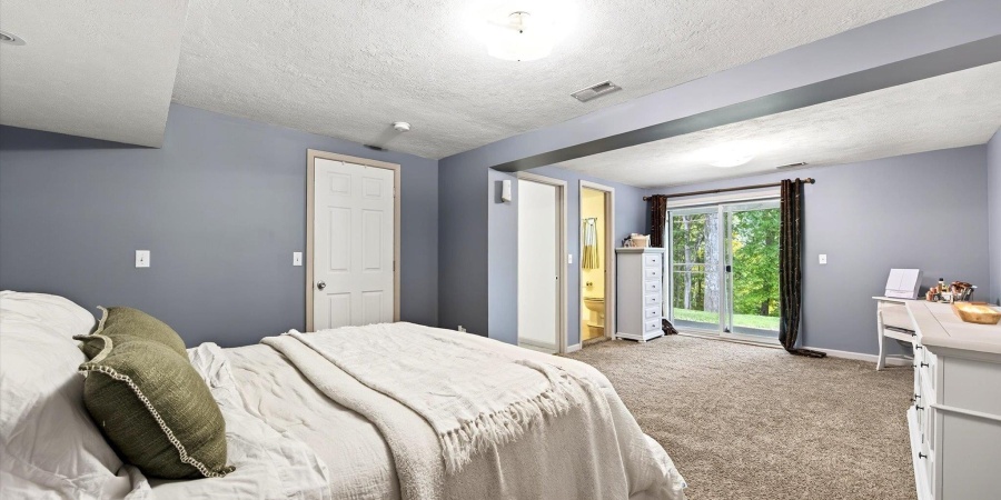 8720 N Old State Road 37 Road, Bloomington, Indiana 47408-9246,MLS,202542386
