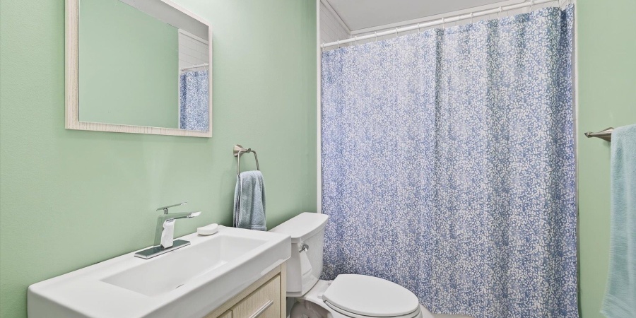 919 W Kirkwood Avenue, Bloomington, Indiana 47404,MLS,202542398