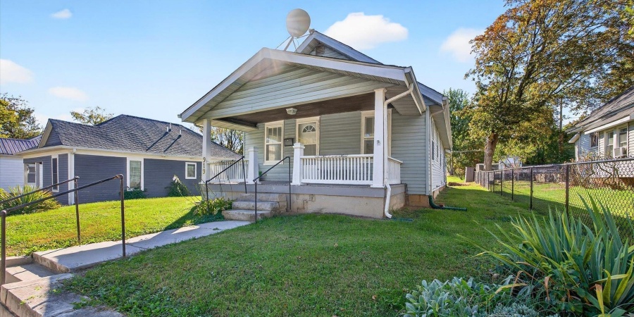 919 W Kirkwood Avenue, Bloomington, Indiana 47404,MLS,202542398