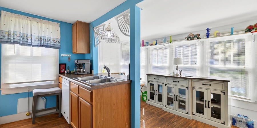 919 W Kirkwood Avenue, Bloomington, Indiana 47404,MLS,202542398