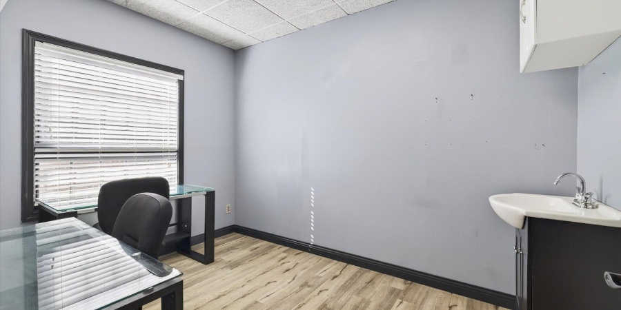 807 N College Avenue, Bloomington, Indiana 47404-3545,MLS,202542574