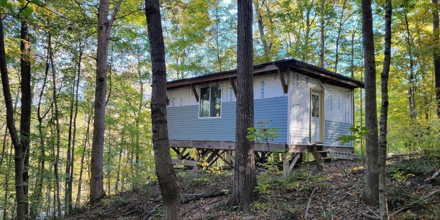 7200 S Hamilton Lane, Bloomfield, Indiana 47424-5137,MLS,202542536