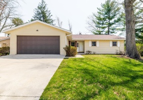2120 E Arden Drive, Bloomington, Indiana 47401,MLS,202512373
