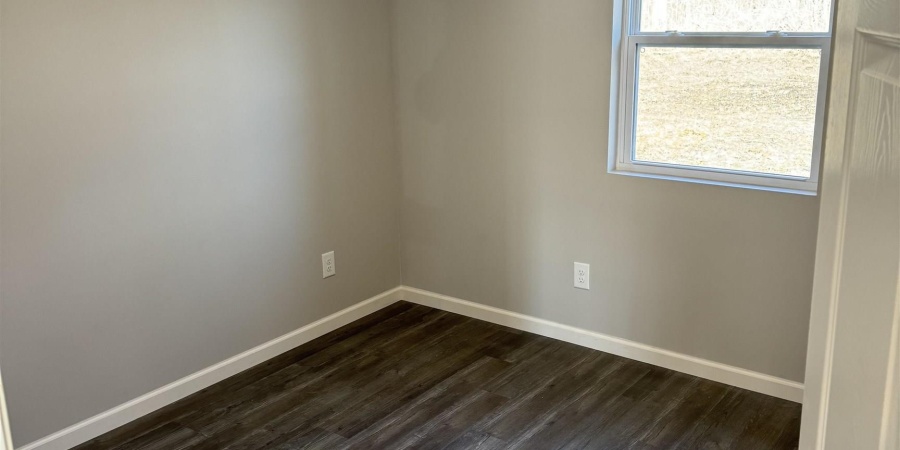 737 W Burr Oak Street, Jasonville, Indiana 47438,MLS,202542641