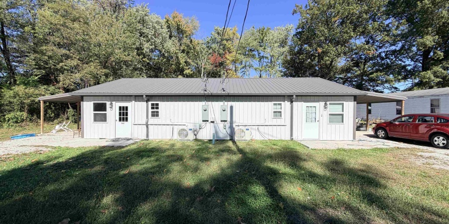 737 W Burr Oak Street, Jasonville, Indiana 47438,MLS,202542641