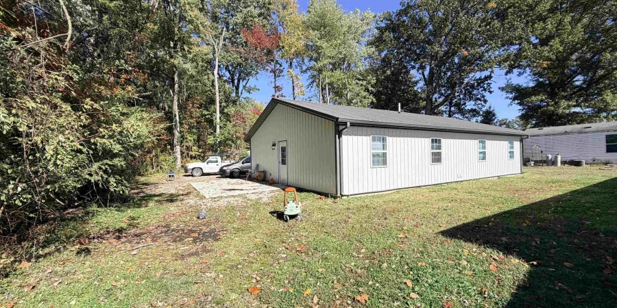 737 W Burr Oak Street, Jasonville, Indiana 47438,MLS,202542641