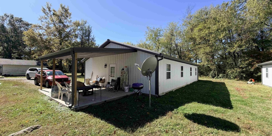 737 W Burr Oak Street, Jasonville, Indiana 47438,MLS,202542641