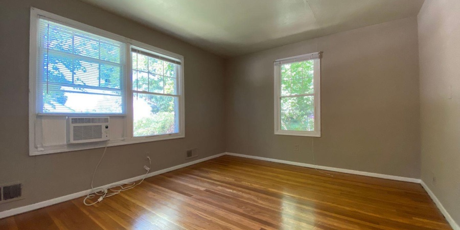 913 S Lincoln Street, Bloomington, Indiana 47401,MLS,202542668
