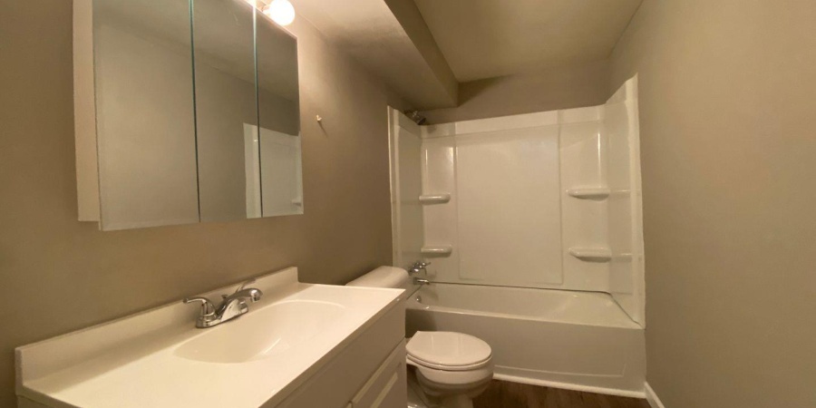 913 S Lincoln Street, Bloomington, Indiana 47401,MLS,202542668