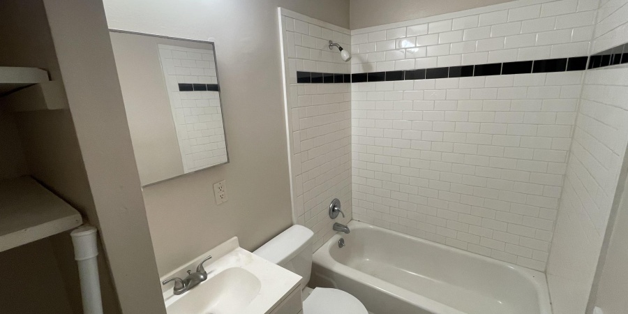 1005 N Rogers Street, Bloomington, Indiana 47404,MLS,202542672