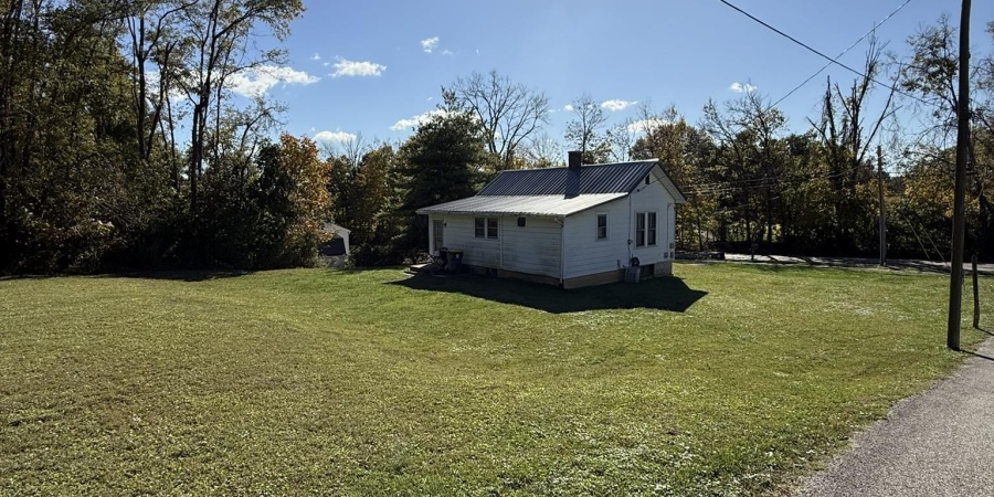1024 N Country Club Drive, Bloomington, Indiana 47403,MLS,202542721