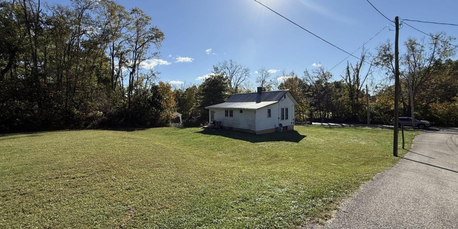 1024 N Country Club Drive, Bloomington, Indiana 47403,MLS,202542721