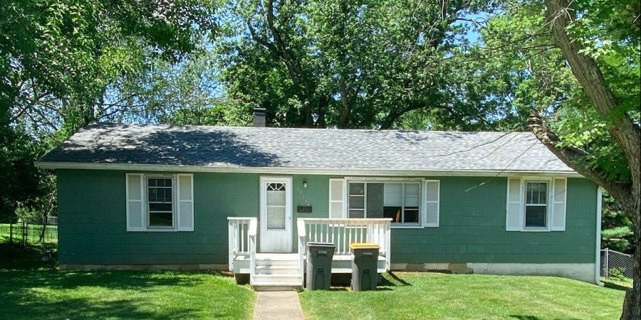 1114 S Woodlawn Avenue, Bloomington, Indiana 47401,MLS,202542737