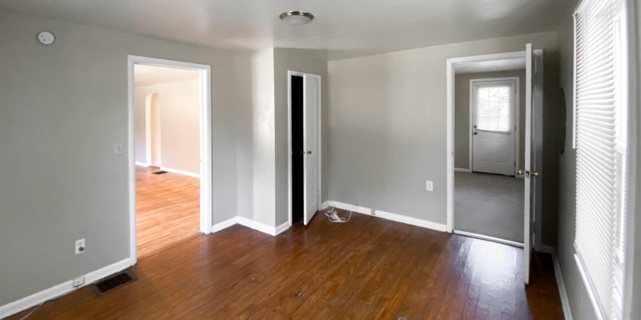 1114 S Woodlawn Avenue, Bloomington, Indiana 47401,MLS,202542737