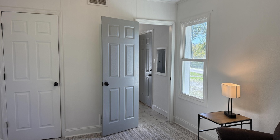 3303 E Boltinghouse Road, Bloomington, Indiana 47408-4740,MLS,202542694
