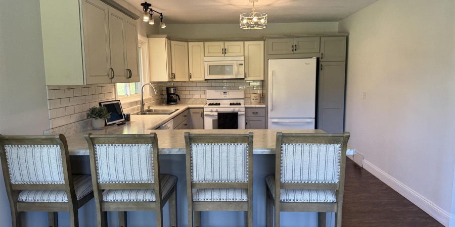 3303 E Boltinghouse Road, Bloomington, Indiana 47408-4740,MLS,202542694