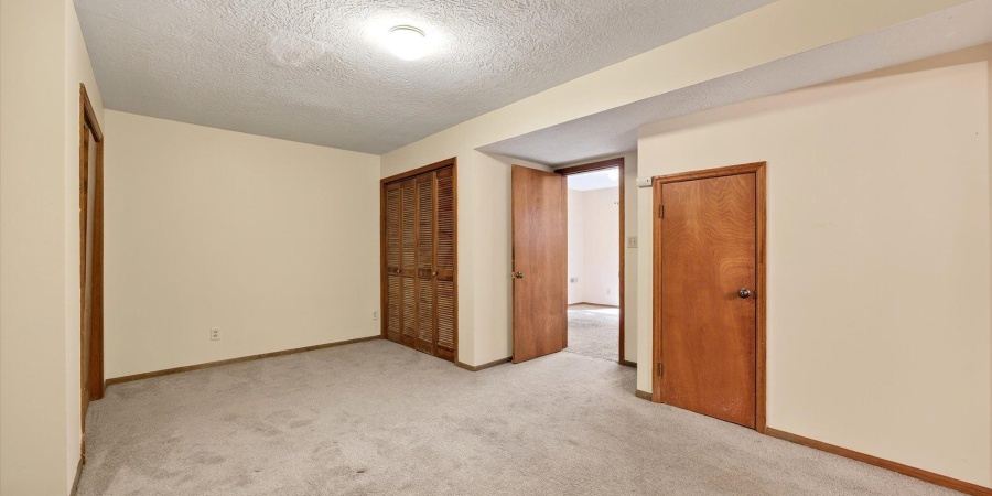 664 1/2 E Heather Drive, Bloomington, Indiana 47401,MLS,202542781
