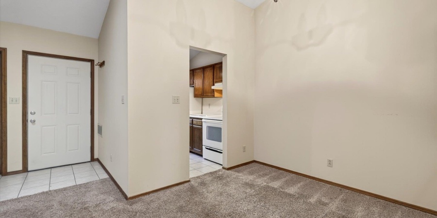 664 1/2 E Heather Drive, Bloomington, Indiana 47401,MLS,202542781