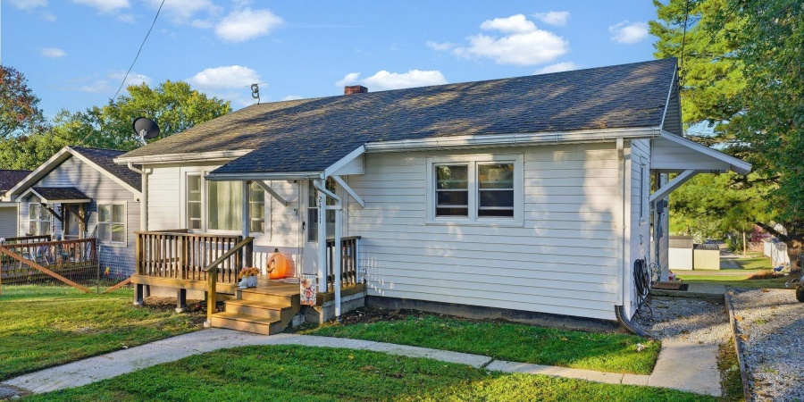 2411 K Street, Bedford, Indiana 47421,MLS,202542783