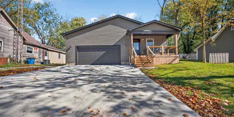 2112 G Street, Bedford, Indiana 47421,MLS,202542794