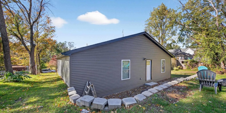 2112 G Street, Bedford, Indiana 47421,MLS,202542794