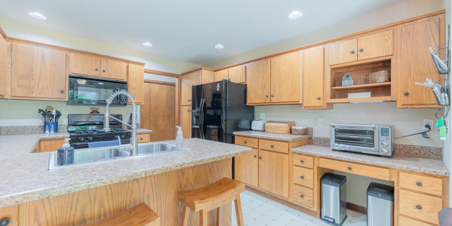 4064 W Meadowvale Drive, Bloomington, Indiana 47404,MLS,202542813