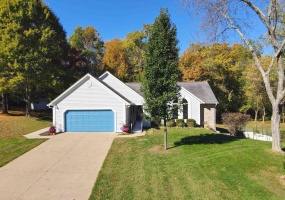 4064 W Meadowvale Drive, Bloomington, Indiana 47404,MLS,202542813