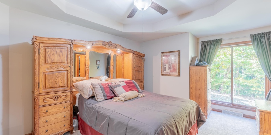 4064 W Meadowvale Drive, Bloomington, Indiana 47404,MLS,202542813