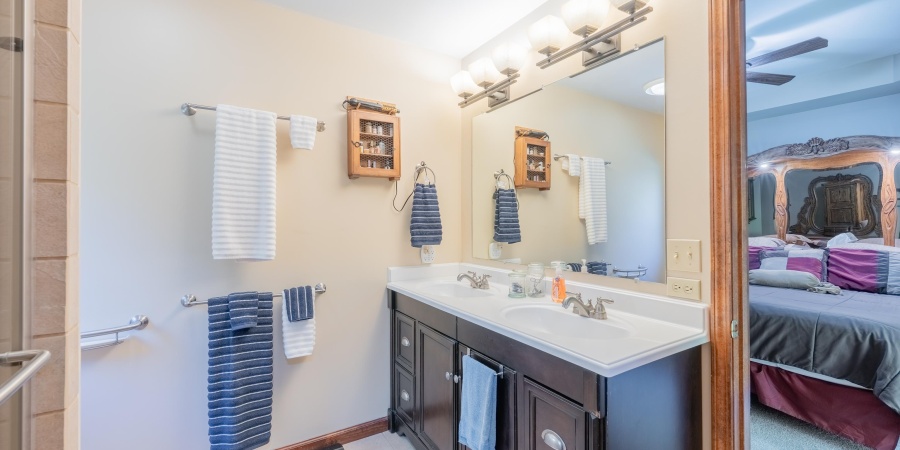 4064 W Meadowvale Drive, Bloomington, Indiana 47404,MLS,202542813