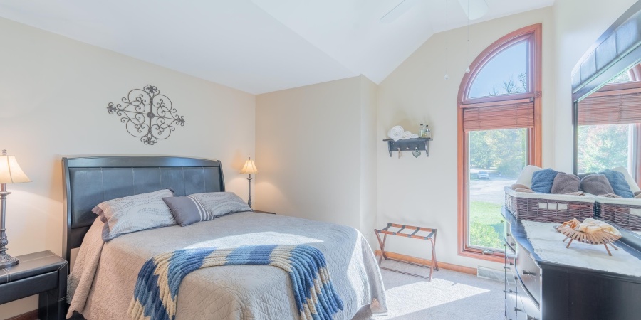 4064 W Meadowvale Drive, Bloomington, Indiana 47404,MLS,202542813