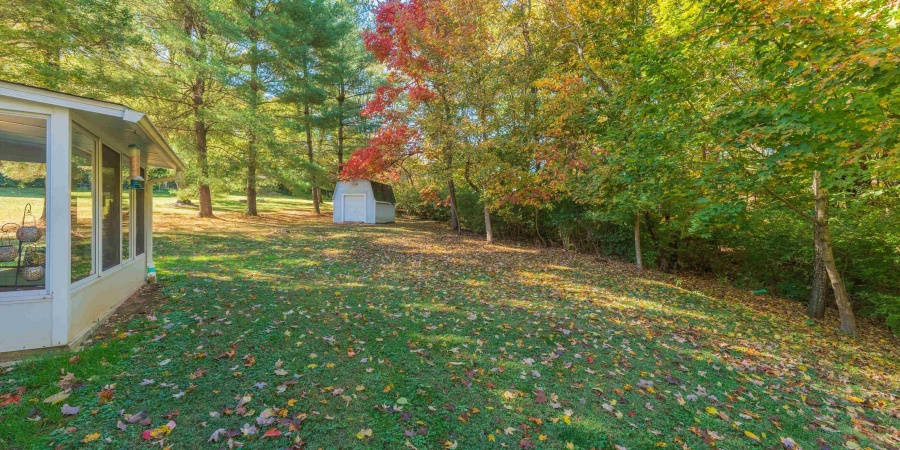 4064 W Meadowvale Drive, Bloomington, Indiana 47404,MLS,202542813