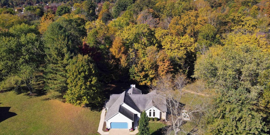 4064 W Meadowvale Drive, Bloomington, Indiana 47404,MLS,202542813