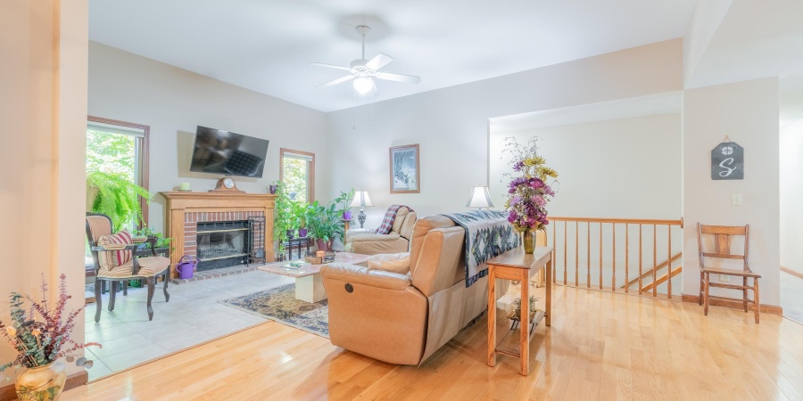 4064 W Meadowvale Drive, Bloomington, Indiana 47404,MLS,202542813