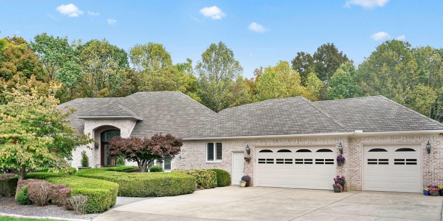 3801 E Mabels Way, Bloomington, Indiana 47408,MLS,202542873