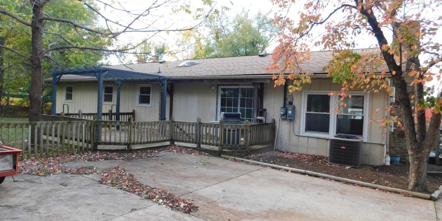 1209 S Park Avenue, Bloomington, Indiana 47401,MLS,202542890