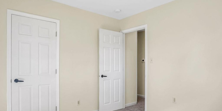 558 Pinewood Drive, Bedford, Indiana 47421,MLS,202542937