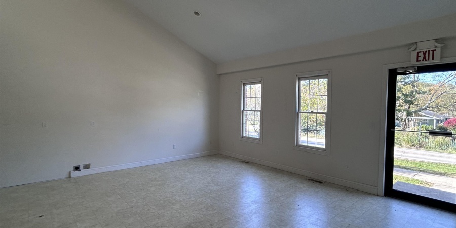 2205 W Sudbury Drive, Bloomington, Indiana 47403,MLS,202543015