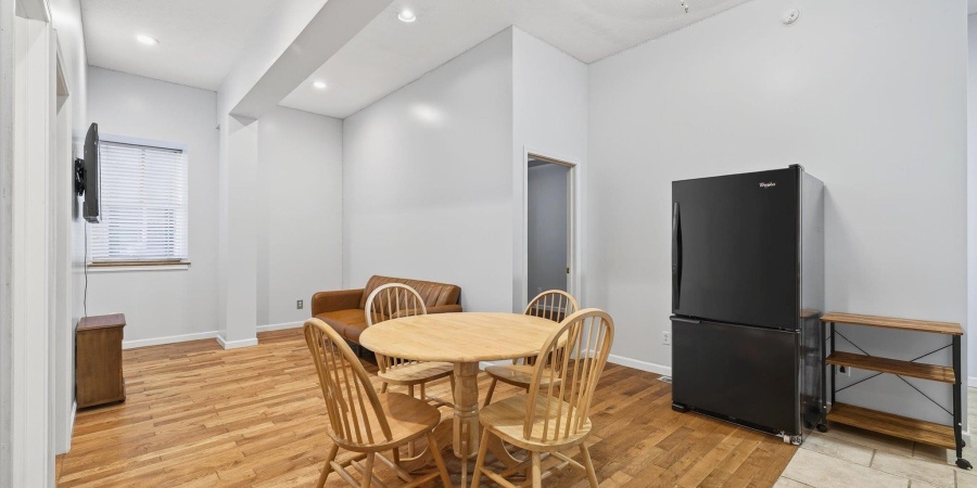 110 W 6th Street, Bloomington, Indiana 47404,MLS,202543241