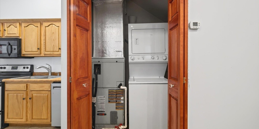 110 W 6th Street, Bloomington, Indiana 47404,MLS,202543241