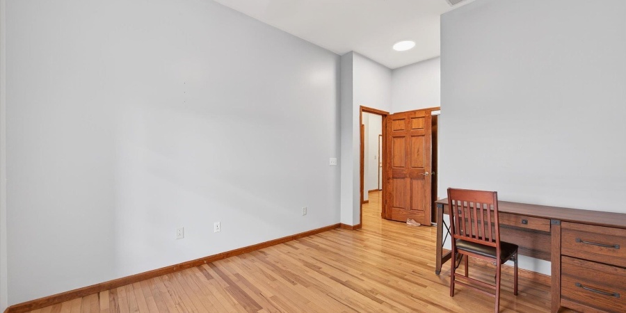 110 W 6th Street, Bloomington, Indiana 47404,MLS,202543249